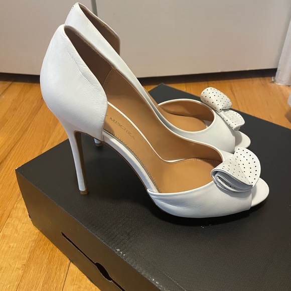 Badgley Mischka white leather stilettos size 10 - Picture 7 of 9
